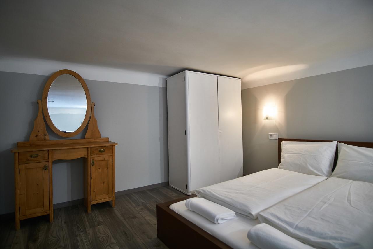 Apartament A32 |